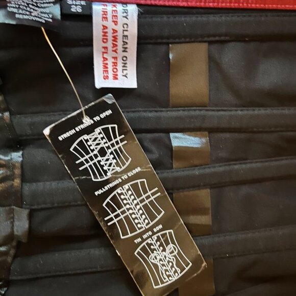 Underbust Red Satin Corset Adjustable Lace Up Back NWT - Picture 6 of 7